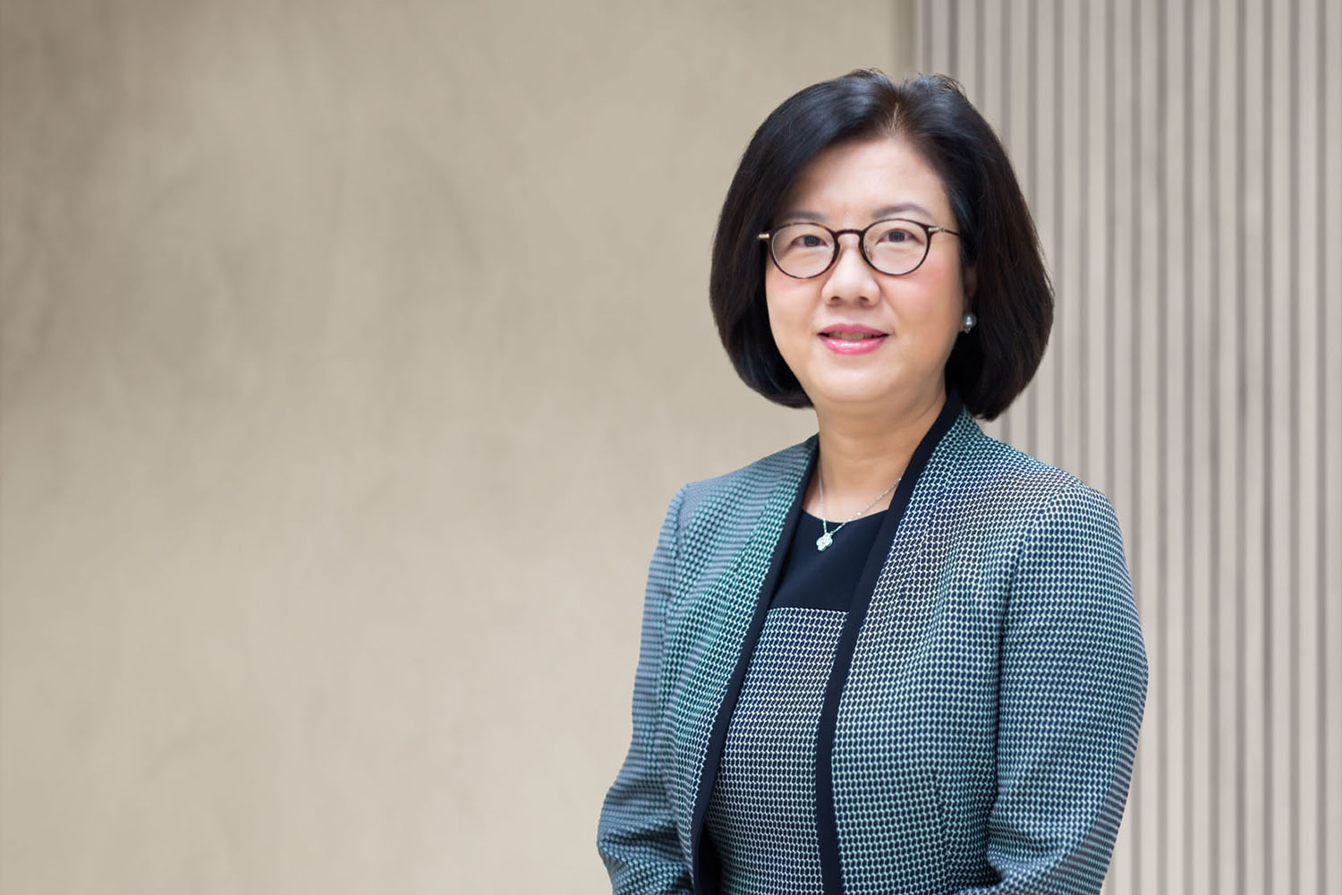 Professor Cynthia Yiu
