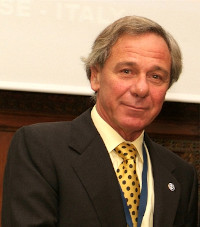 Dr. Emilio Contini