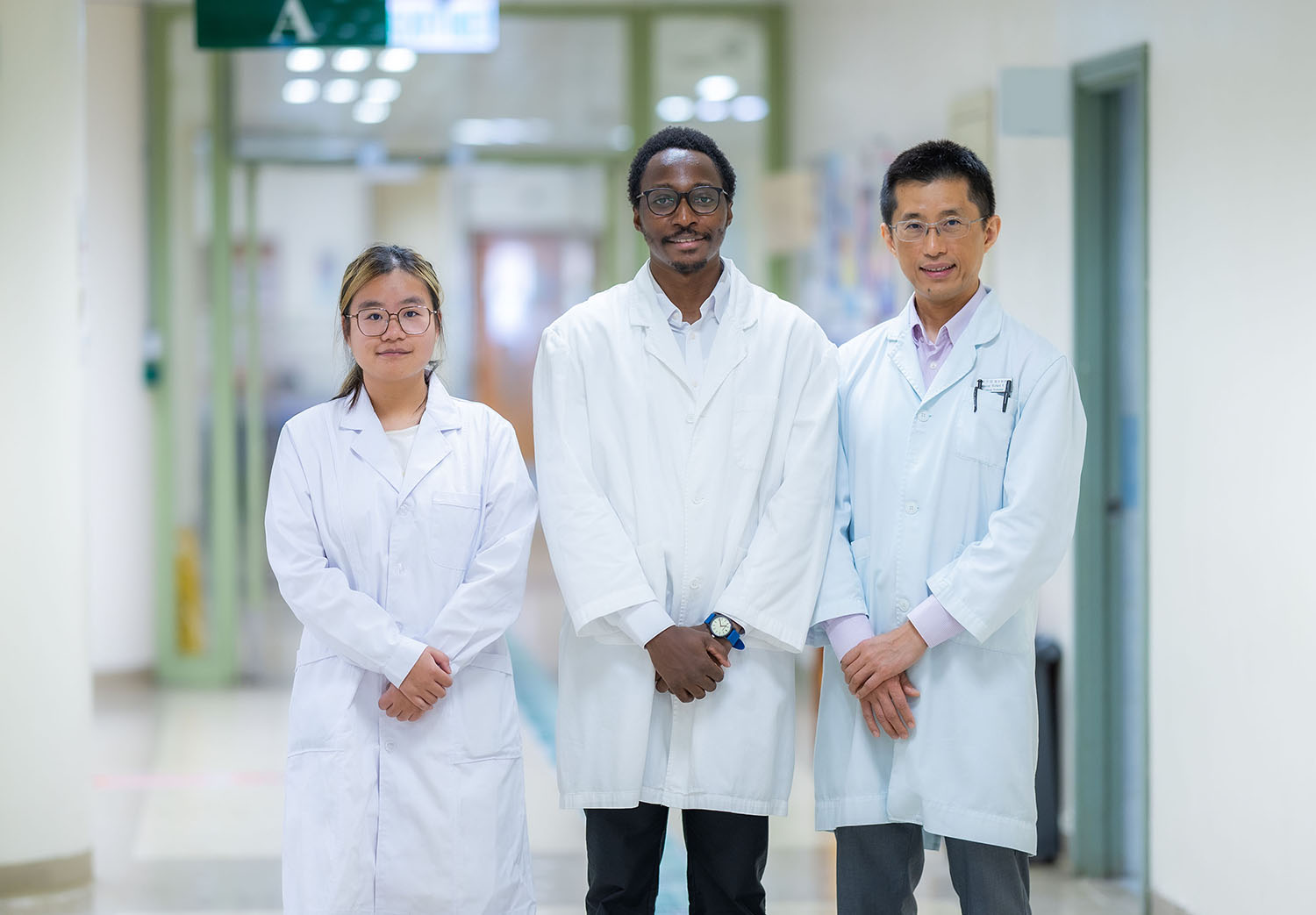 HKU Faculty of Dentistry, Clinical Professor Richard Su, Assistant Professor John Adeoye, Dr Hanqi Wang