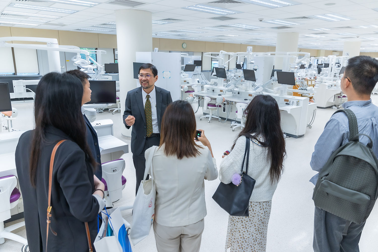 HKU Faculty of Dentistry, Professor Wai Keung Leung