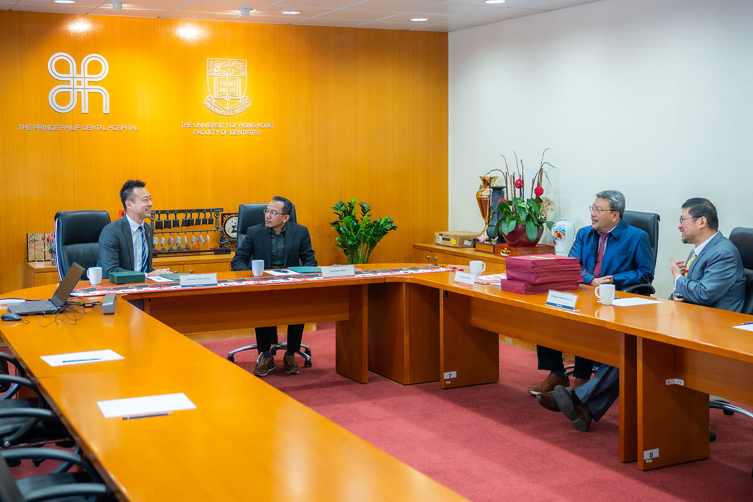 HKU Faculty of Dentistry