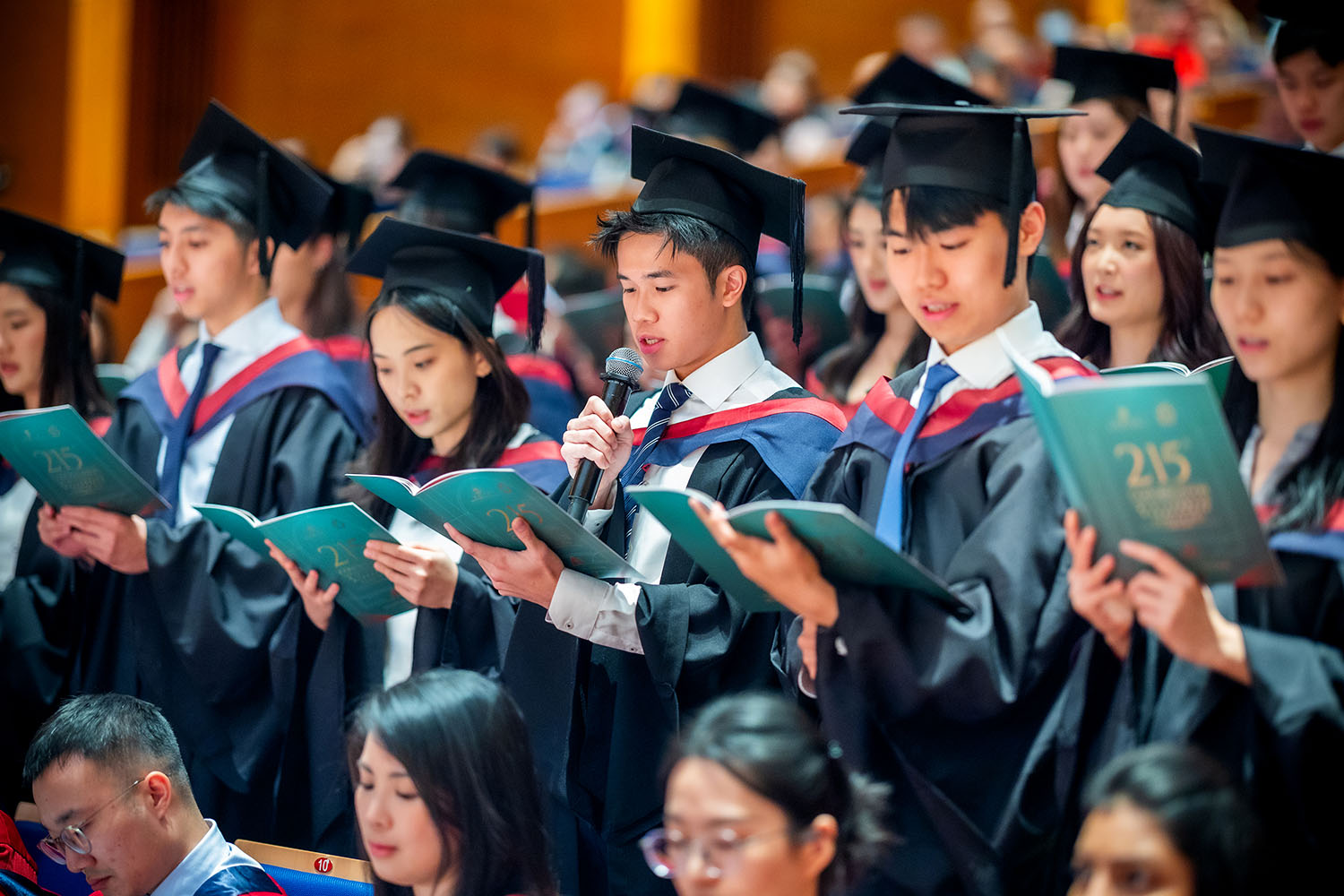 HKU Faculty of Dentistry, 215th Congregation Class of 2025, BDS Class of 2025 take the Hippocratic Oath